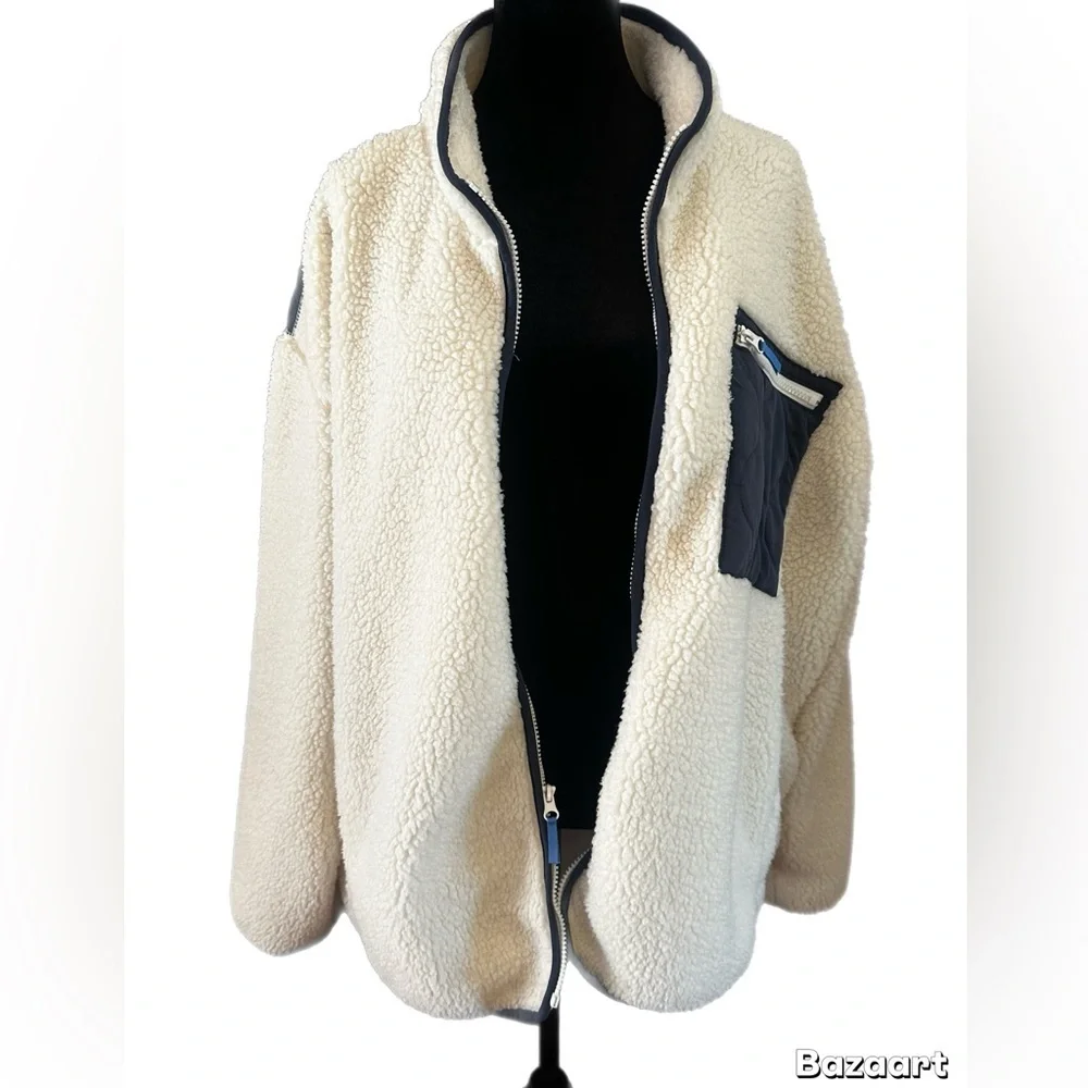 Goodfellow & Co Cream Sherpa Jacket with Navy Blue Pocket unisex XXL